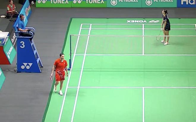 富联娱乐注册：韩悦1-2遭泰国选手逆转，止步马来西亚羽毛球公开赛女单八强